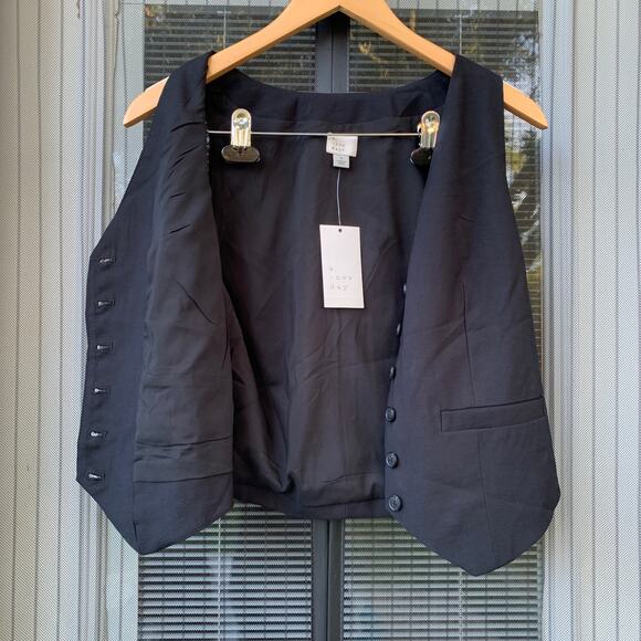 A New Day Women’s/ Teens Tank Tops/Vest Size Available small - Picture 3 of 3